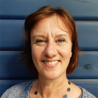 Jo Thomas