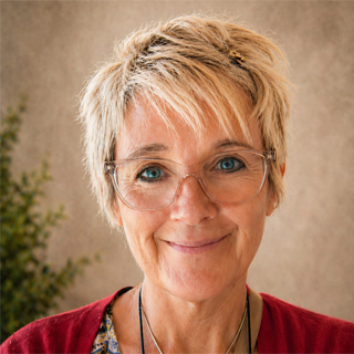 Claire Kelly